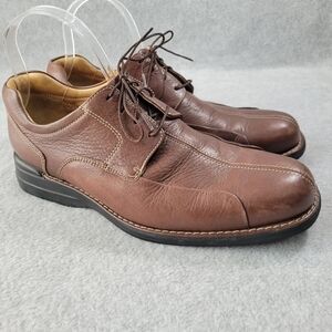 Johnston & Murphy Brown Leather Oxfords
